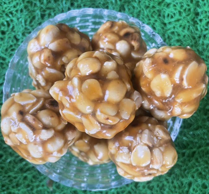 Palli Undalu (Chikki) (250gm)